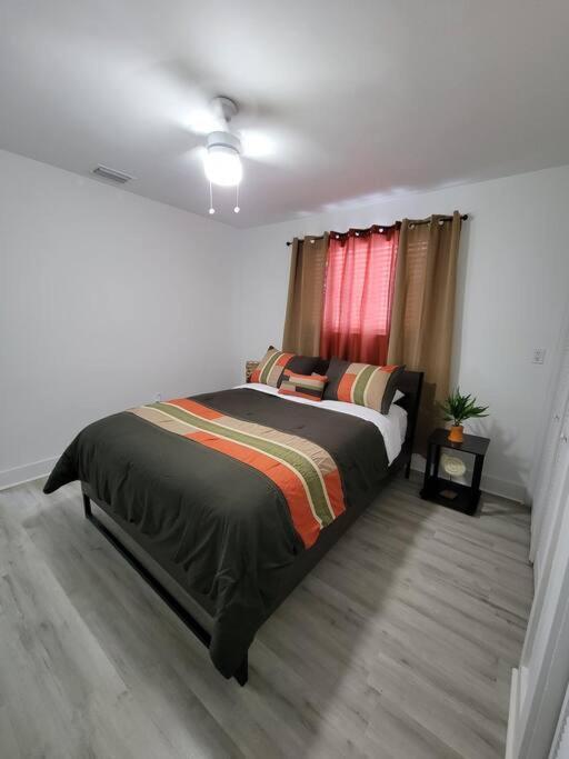 Apartmán Sol Miami #1 With Free Parking On Premises Exteriér fotografie